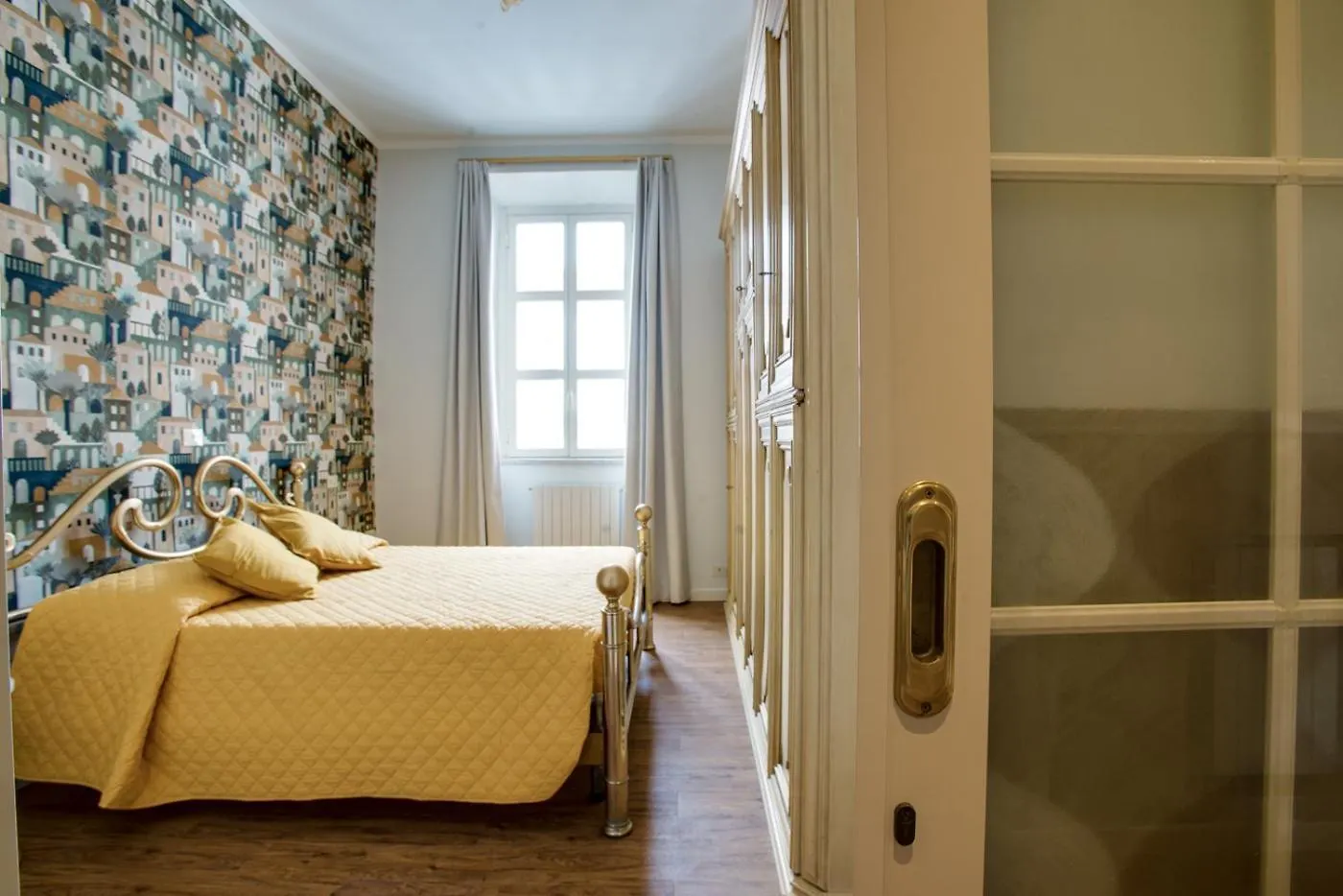 Lovely Apartment In Rome - Volturno 0*,  İtalya